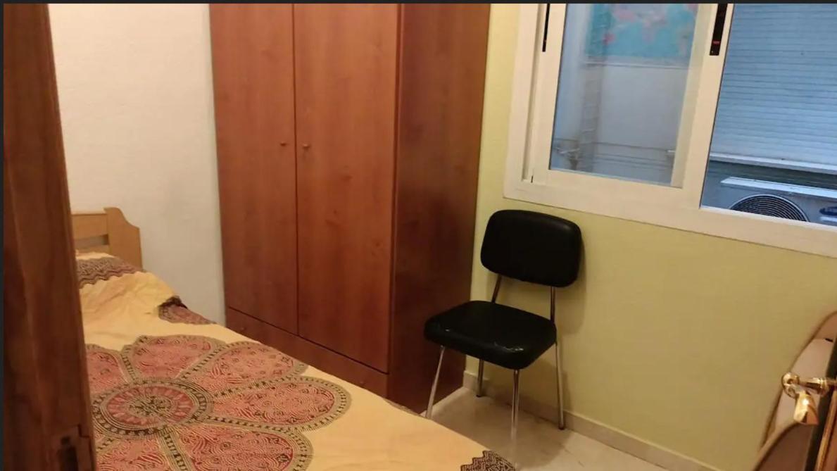 Economic Private Room In Center Of Grenada Zewnętrze zdjęcie