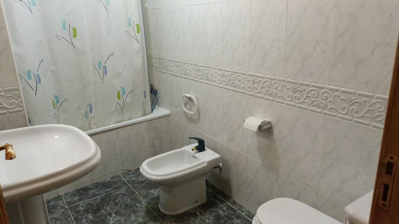 Economic Private Room In Center Of Grenada Zewnętrze zdjęcie